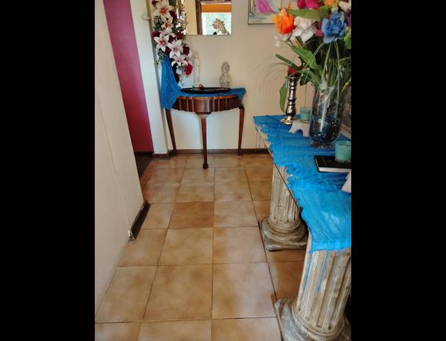 3 BEDROOM HOUSE FOR SALE IN PIONEER PARK